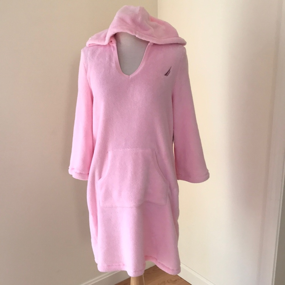 New! Nautica large Barbie pink sleepwear with hood.